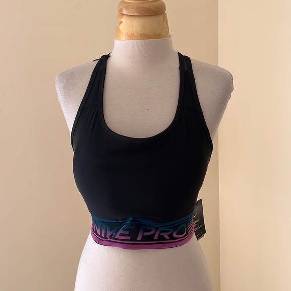 New! Nike large black combo medium support sports bra.